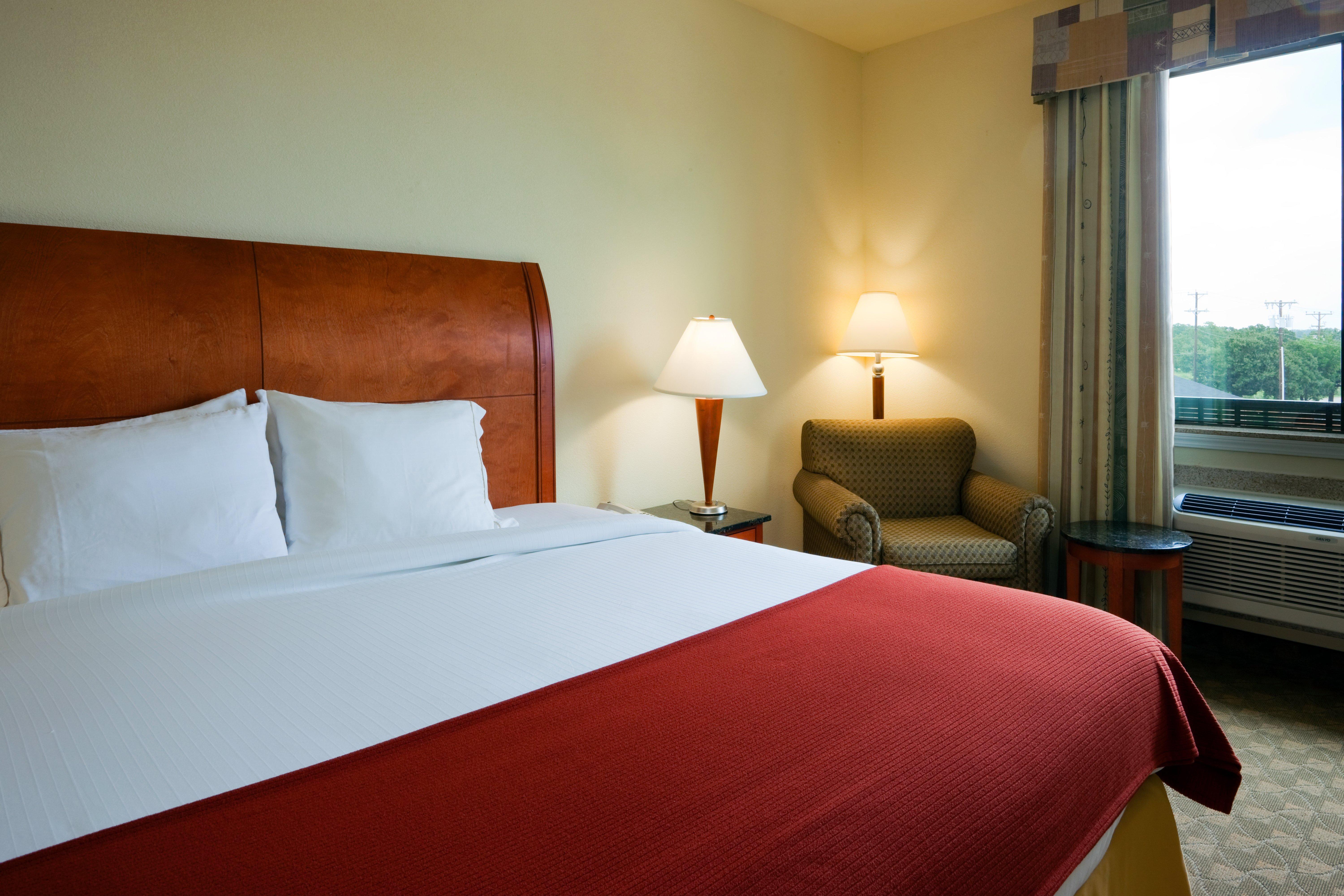 Holiday Inn Express Hotel And Suites Fairfield-North By Ihg Habitación foto